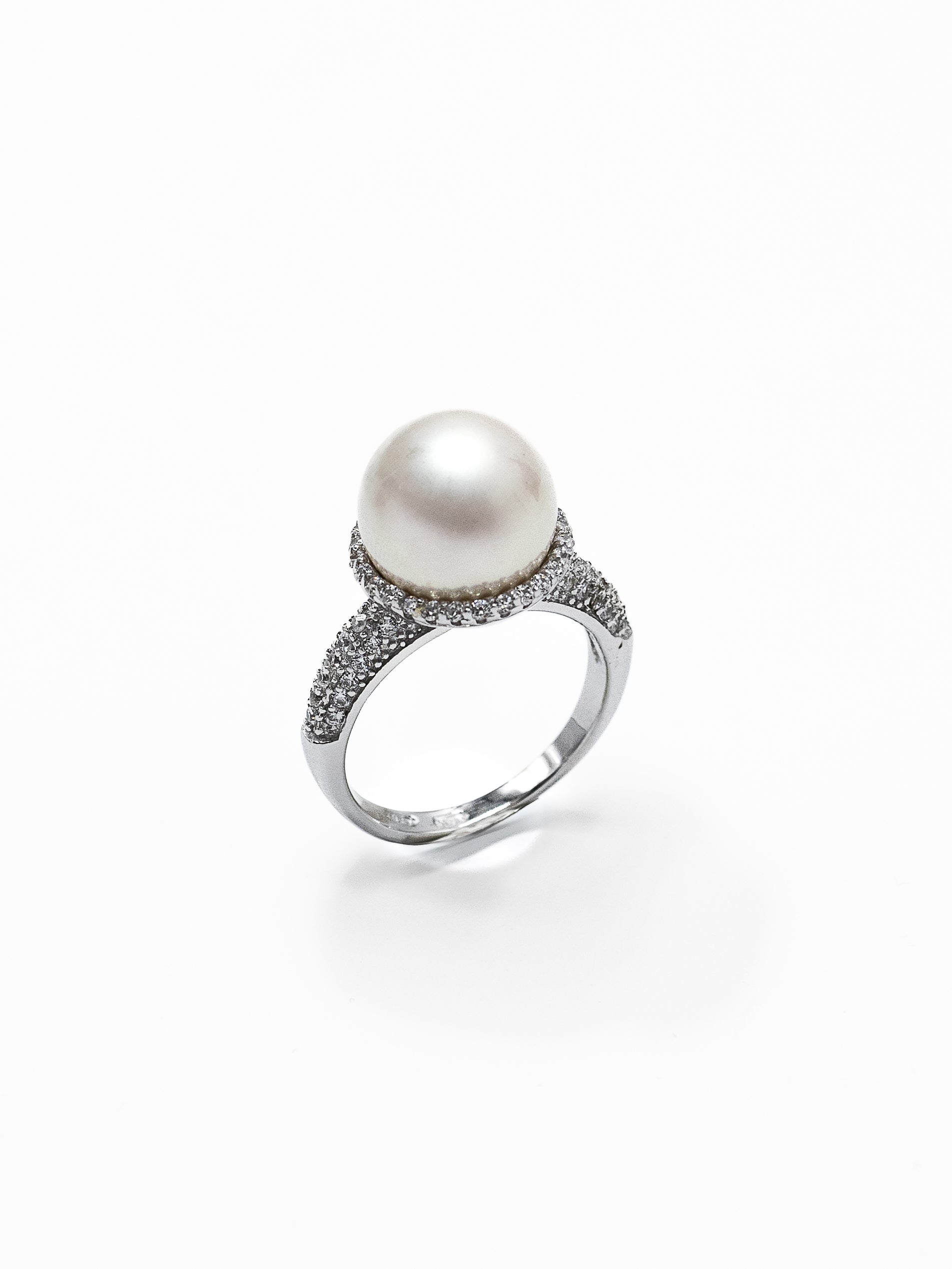 ANELLO IL GIOVANE STAGISTA NO